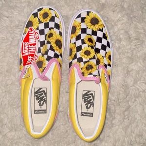 Sun-Flower Vans 🌻
